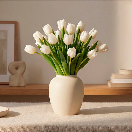 Pure White Tulip image 0